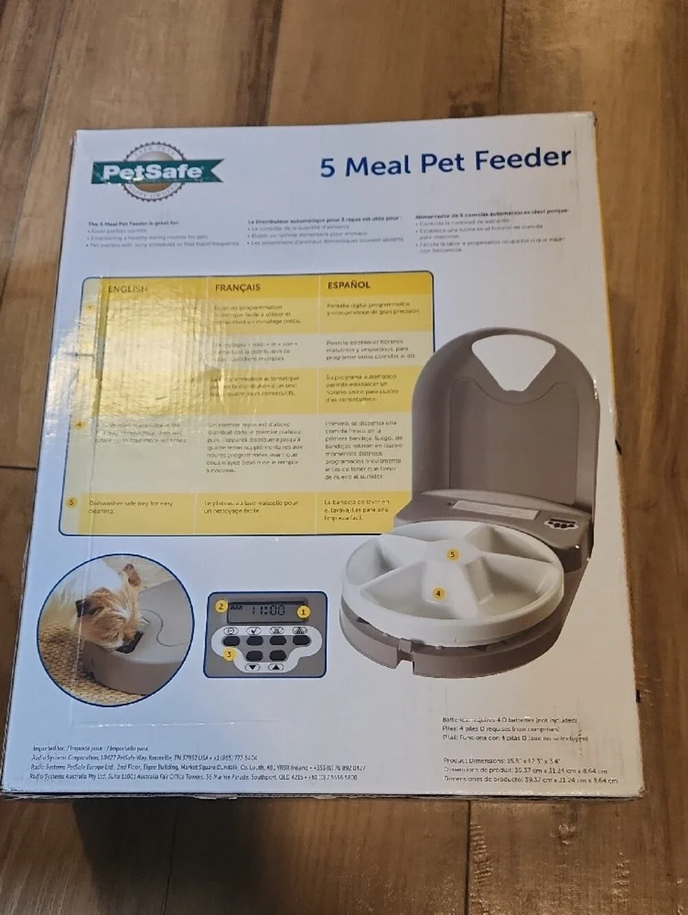 PetSafe 5 Meal Pet Feeder in Beige and White